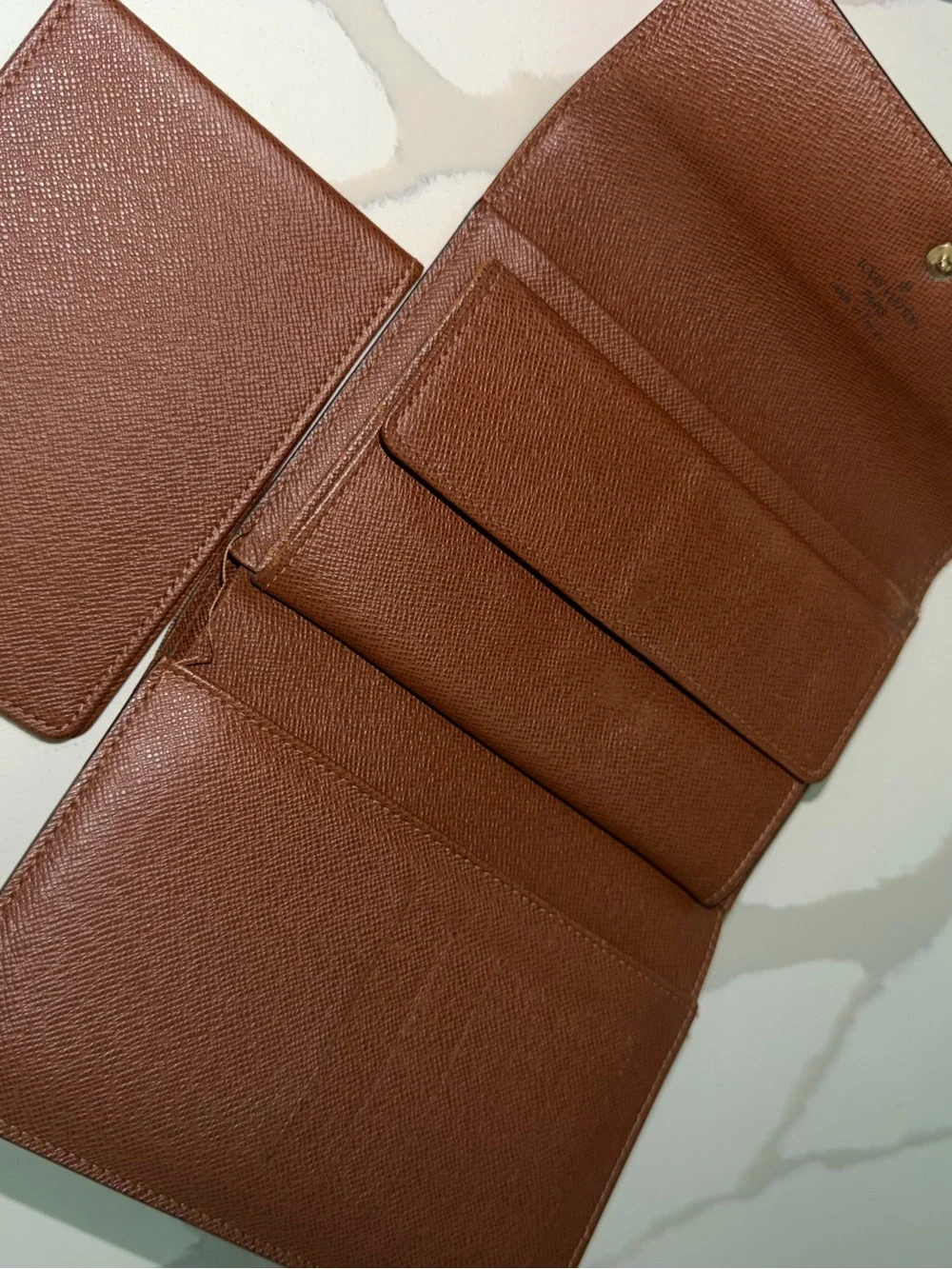 Louis Vuitton Wallet - Picture 11 of 13